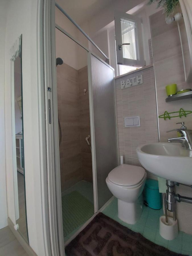 La Pineta - Delightful Small Apartment Near The City Center Л'Аквіла Екстер'єр фото